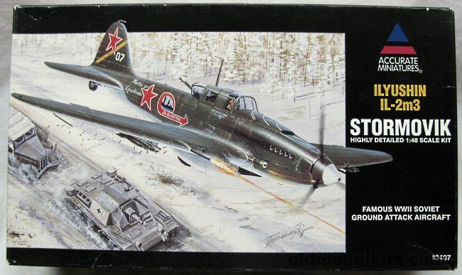 Accurate Miniatures 1/48 Ilyushin IL-2m3 Stormovik - Soviet 566 ShAP (Battle Regiment) Leningrad Summer 1944, 3407 plastic model kit